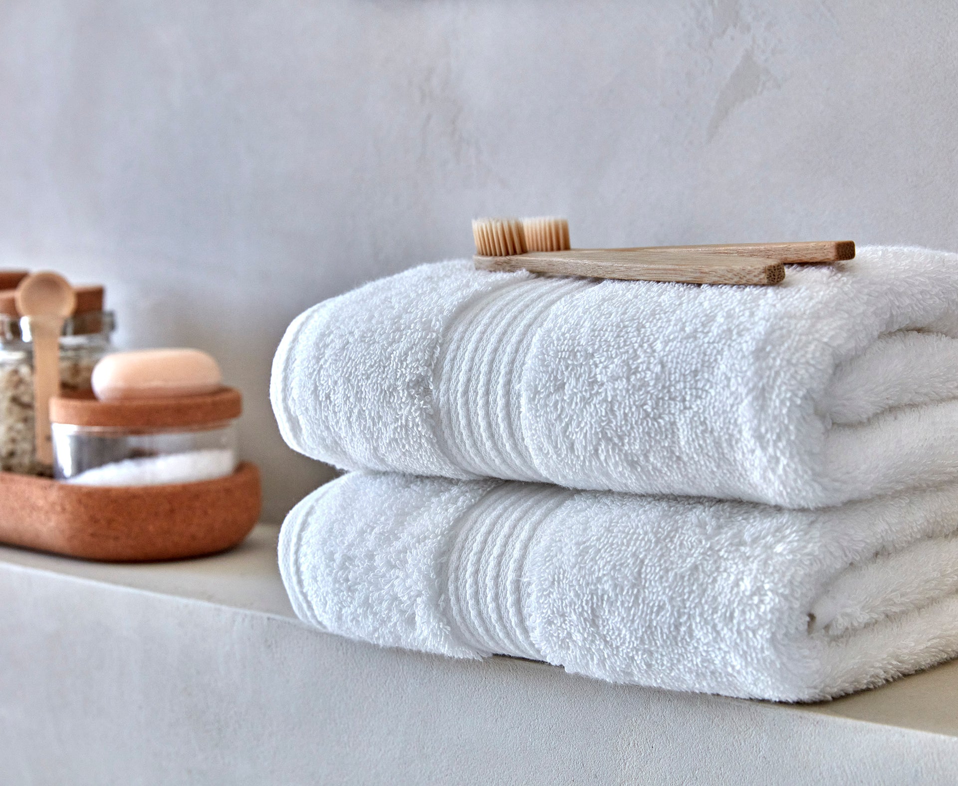 Things That Inspire: Hand towels: where do you put them?