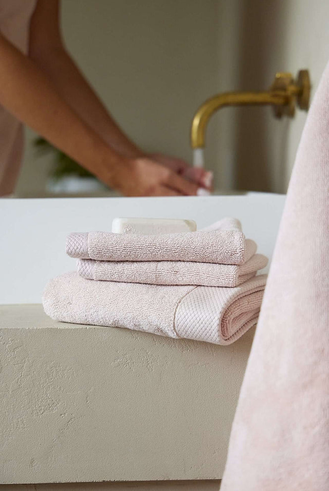 Christy Luxe Bath Towels Collection in Denim